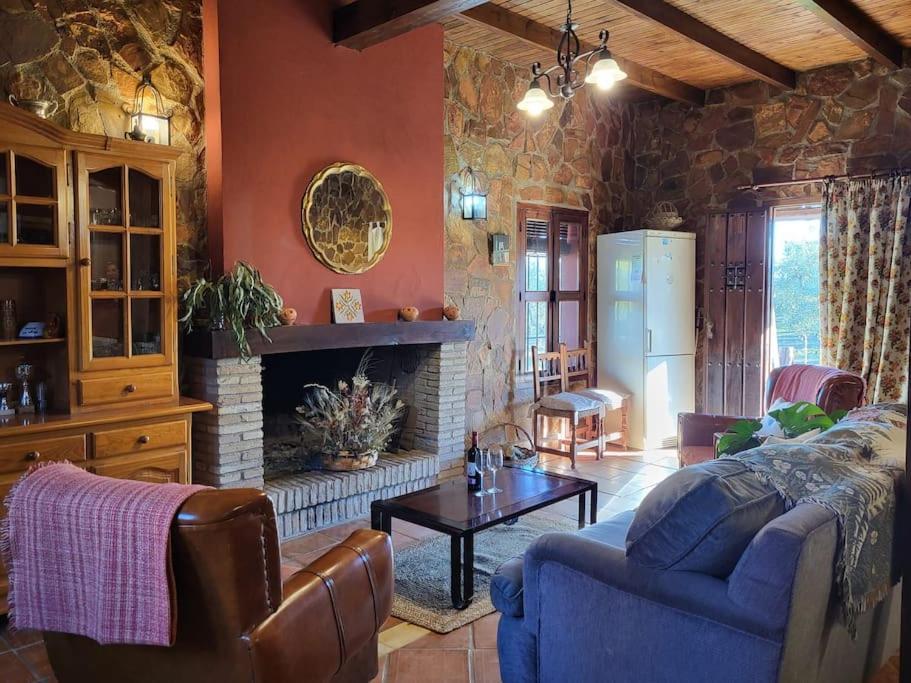 La Buganvilla, Descanso Entre Olivares Орначуелос Екстериор снимка